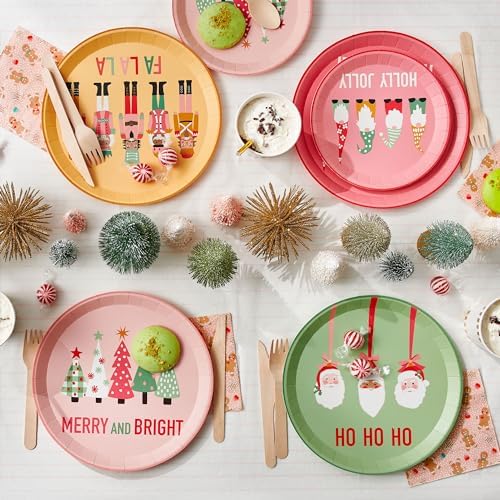 Coterie Christmas Characters Paper Plates Set of 10